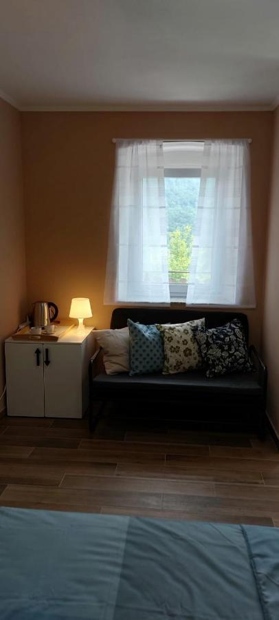 Mike'S Rooms Кобарід Екстер'єр фото